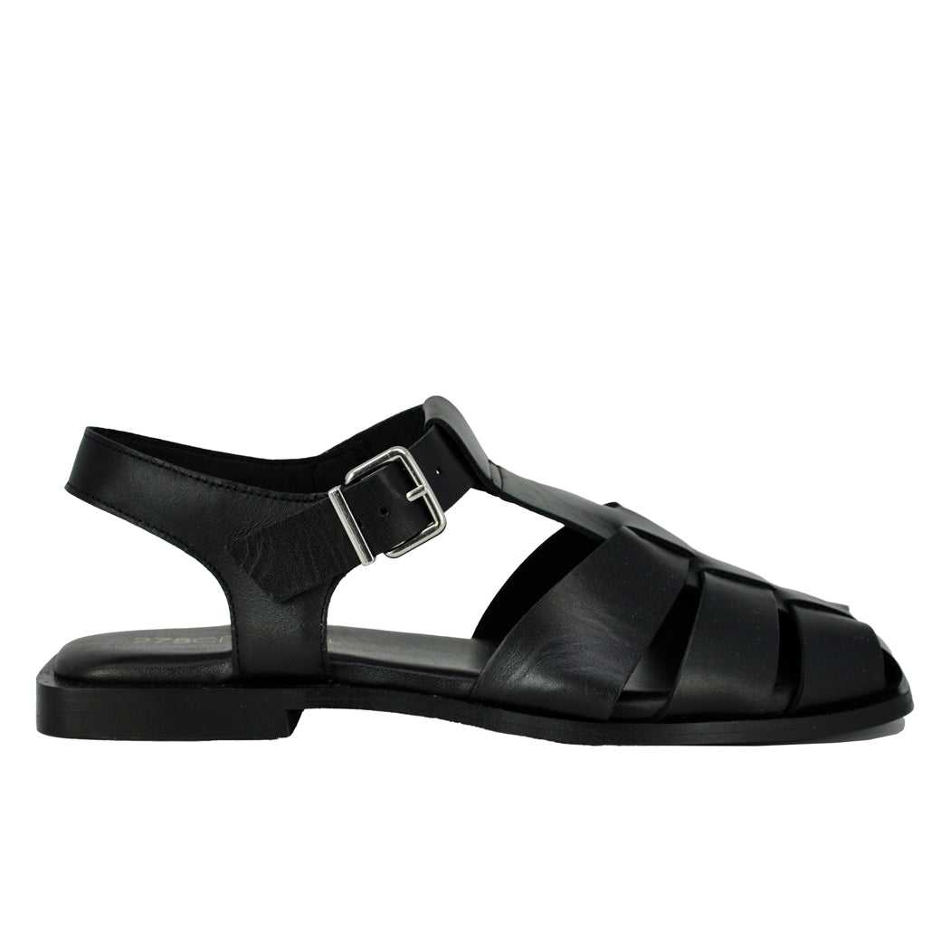 Khaleesi Leather Flat Sandal – Footnotes