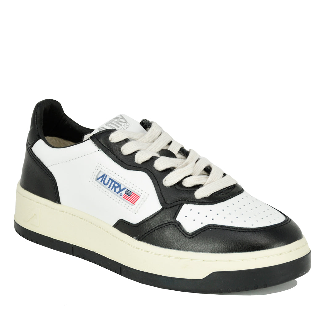 スニーカー AUTRY SS25 SNEAKER MEDALIST LOW (AULW WB01) MedalistLow-WB01 Leather Fashion Sneaker – Footnotes