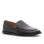 Icon Leather Closed Flat