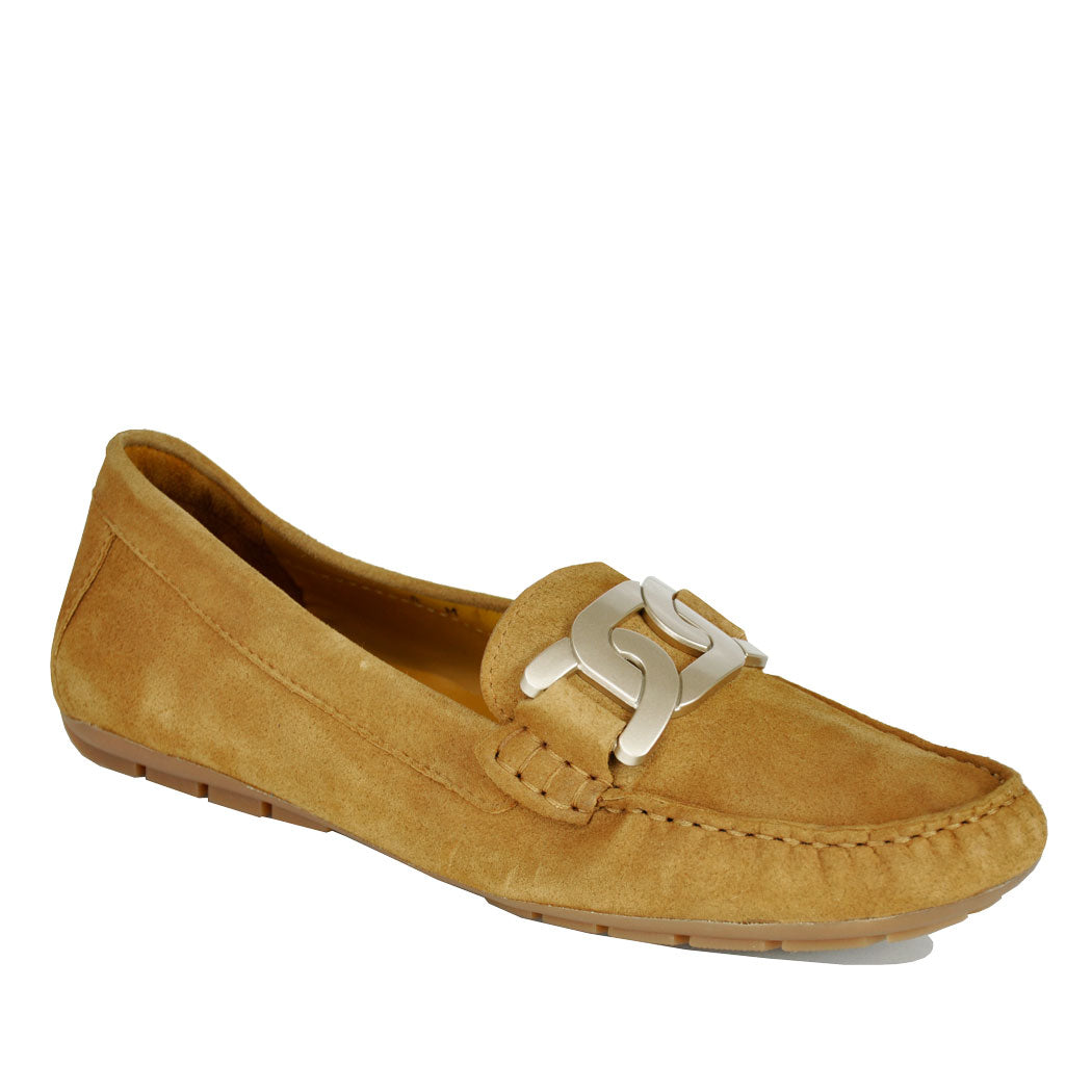 Aiker Suede Closed Flat Moc