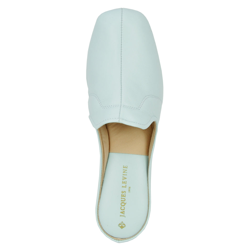 1018 Leather Wedge Slipper – Footnotes