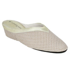 4640 Mesh V-Trim Slipper